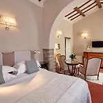 מלון Di Piazzano - Small Luxury Of The World 5*