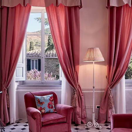 Di Piazzano - Small Luxury Of The World