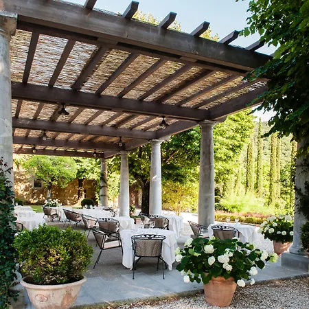 Di Piazzano - Small Luxury Of The World 5*