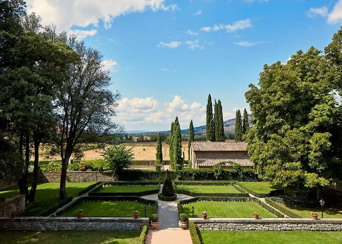 Di Piazzano - Small Luxury Of The World فندق 5*