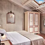 Di Piazzano - Small Luxury Of The World 哥尔顿